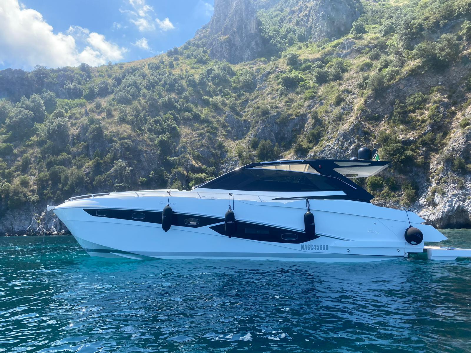 yacht